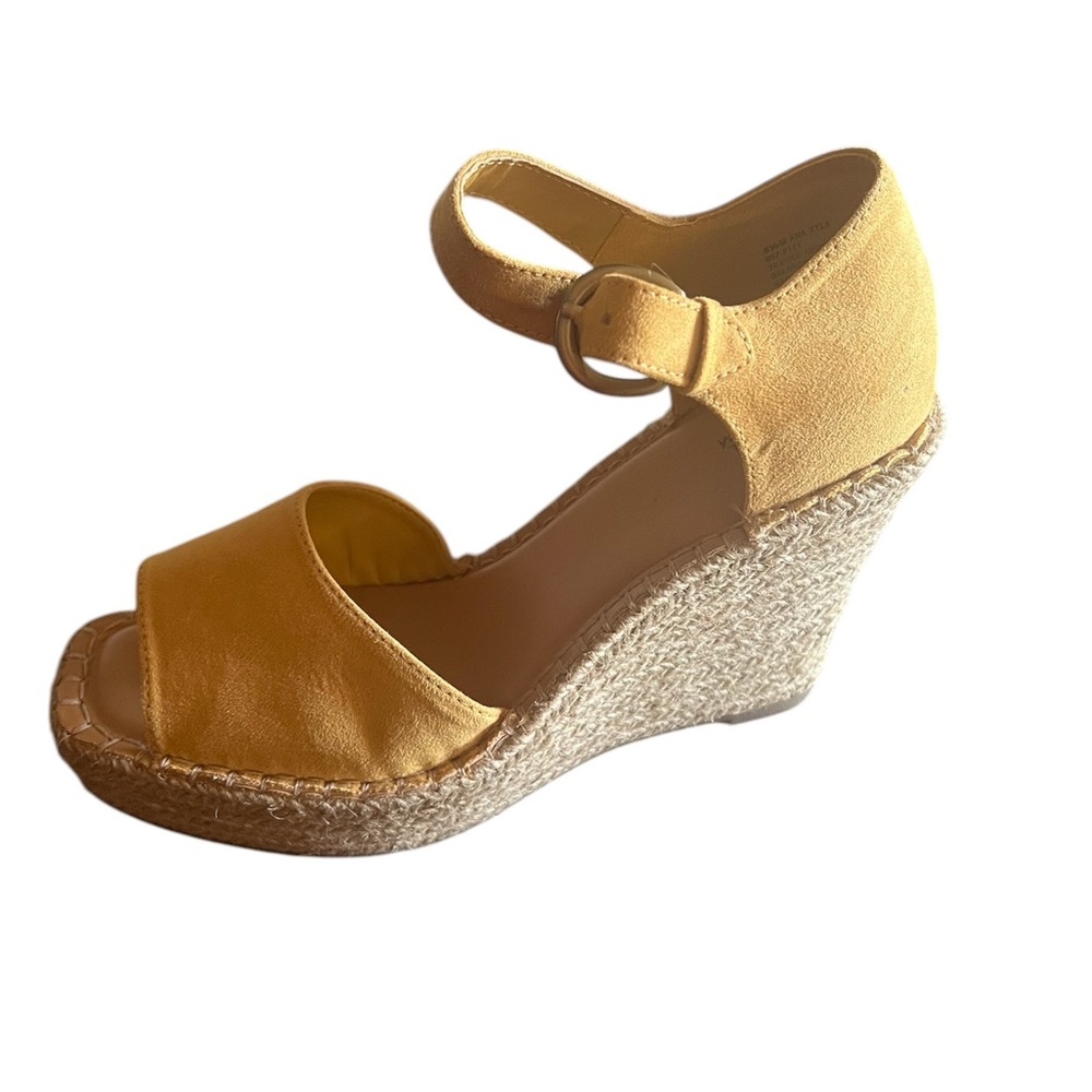 A.n.a wedge sandals